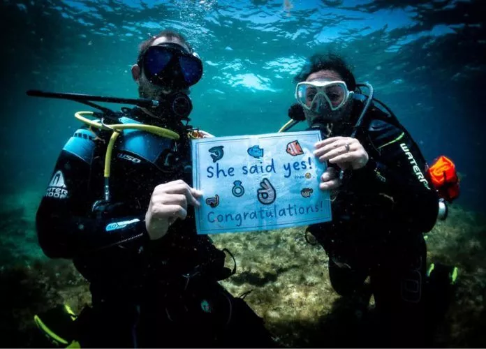 Underwater marriage proposal in Malta